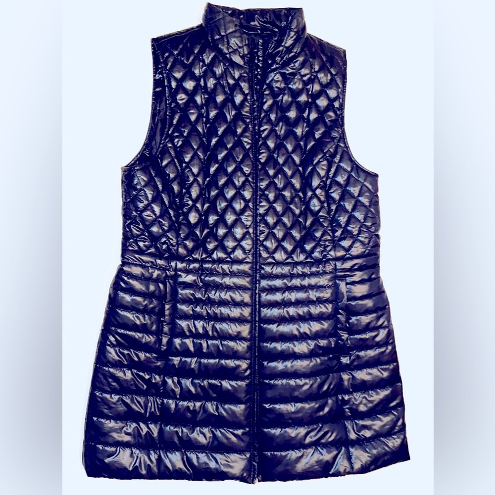 Talbots gentle puff 3/4 length navy blue vest.